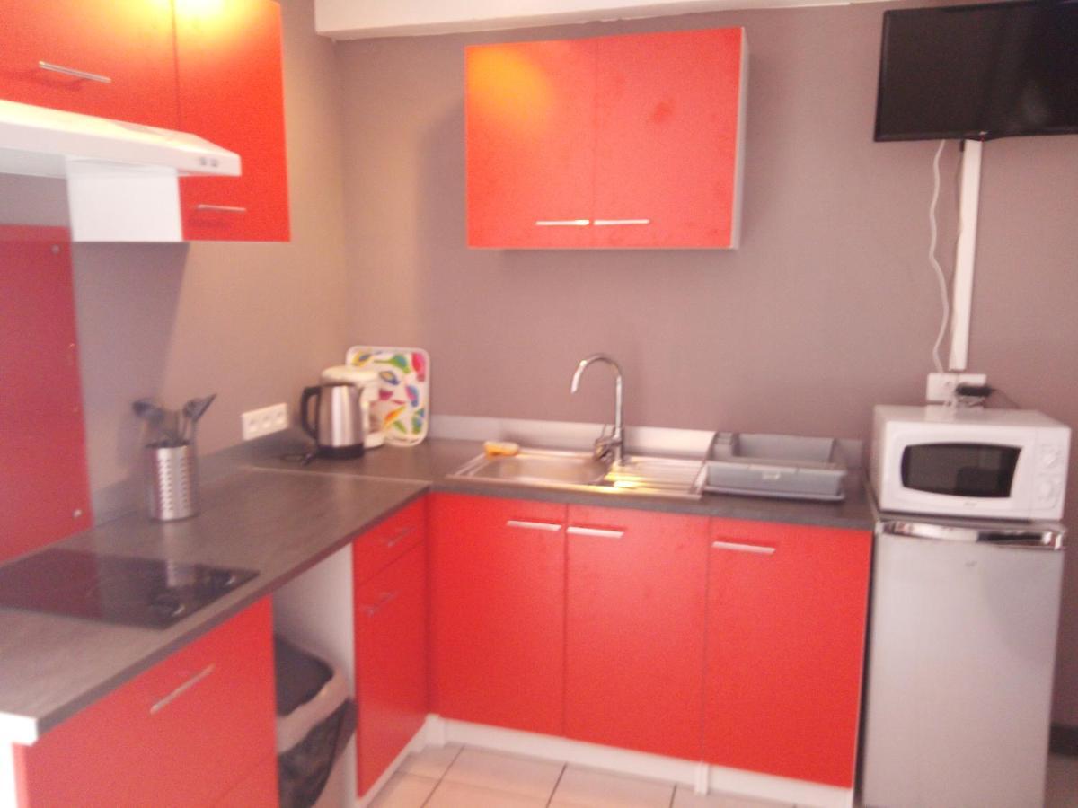 Les Gites De Brives ภายนอก รูปภาพ