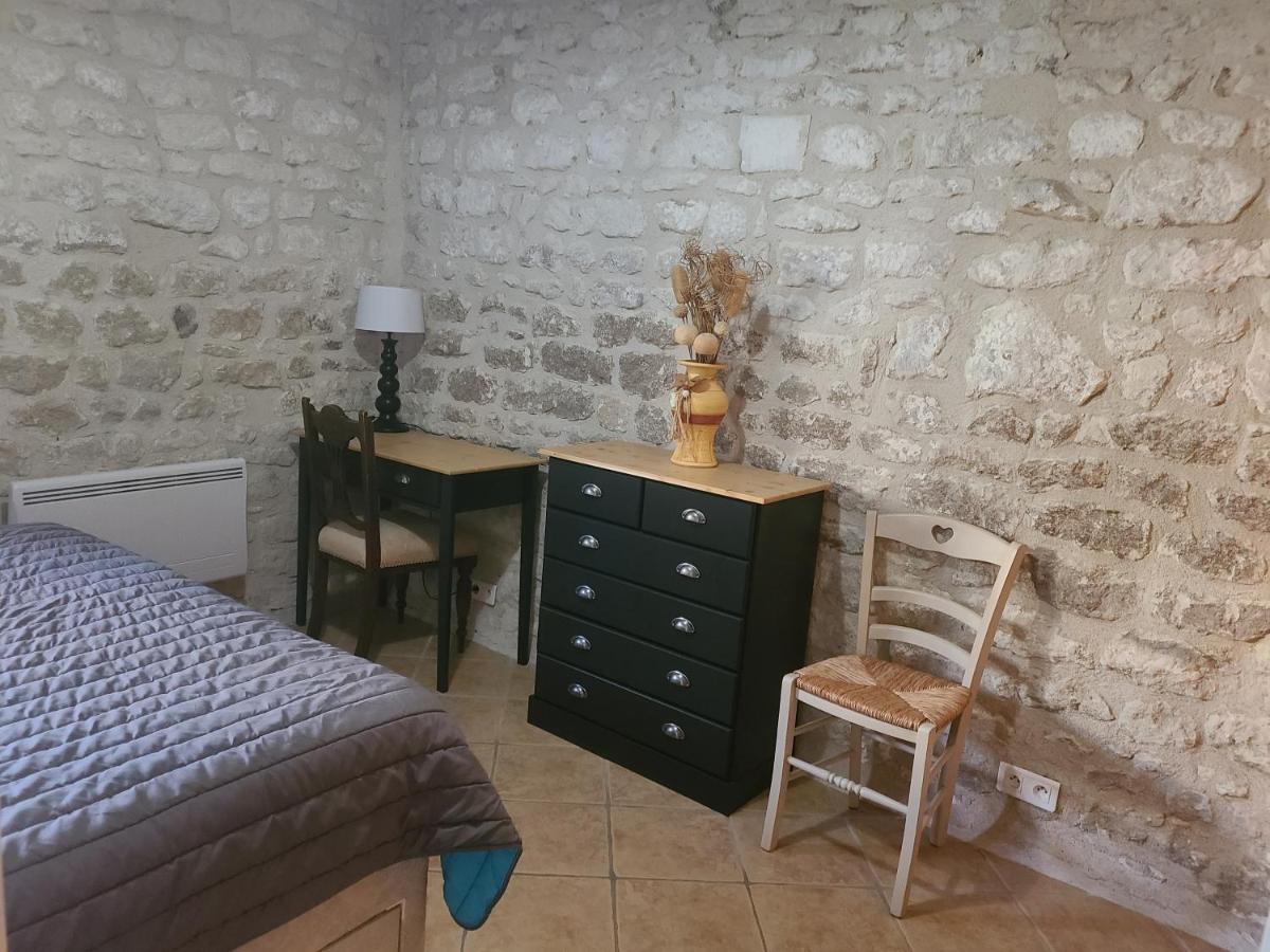Les Gites De Brives ภายนอก รูปภาพ