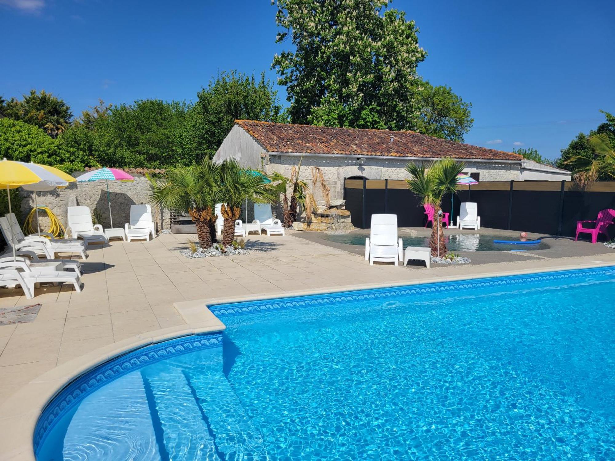 Les Gites De Brives ภายนอก รูปภาพ
